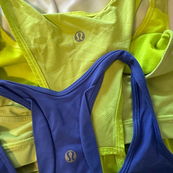 lululemon athletica Blue and Yellow Tops with Patterned Leggings - Picture 7 of 7